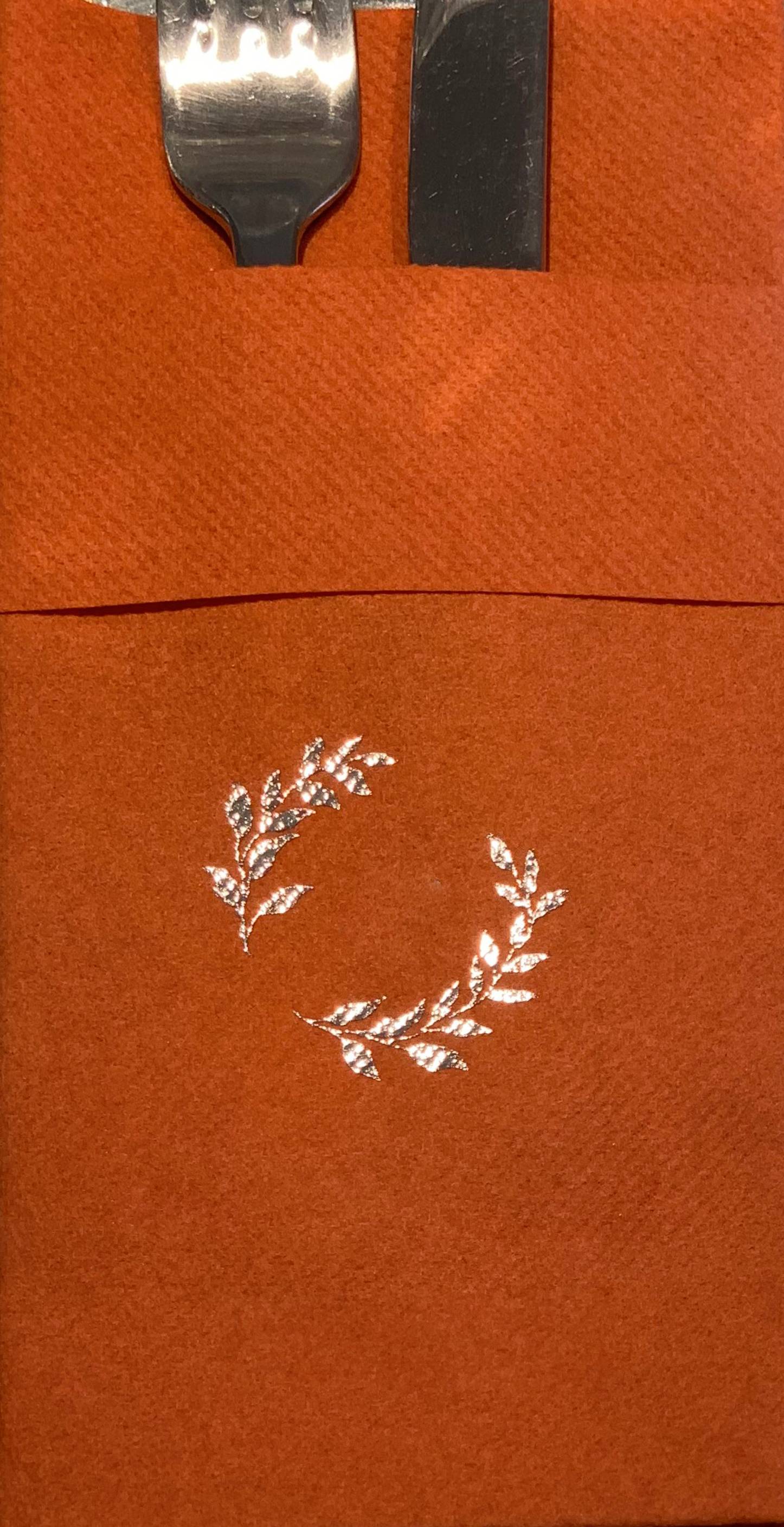 Kişiselleştirilmiş Çelenk Logo Airlaid Cepli Peçete 40x40